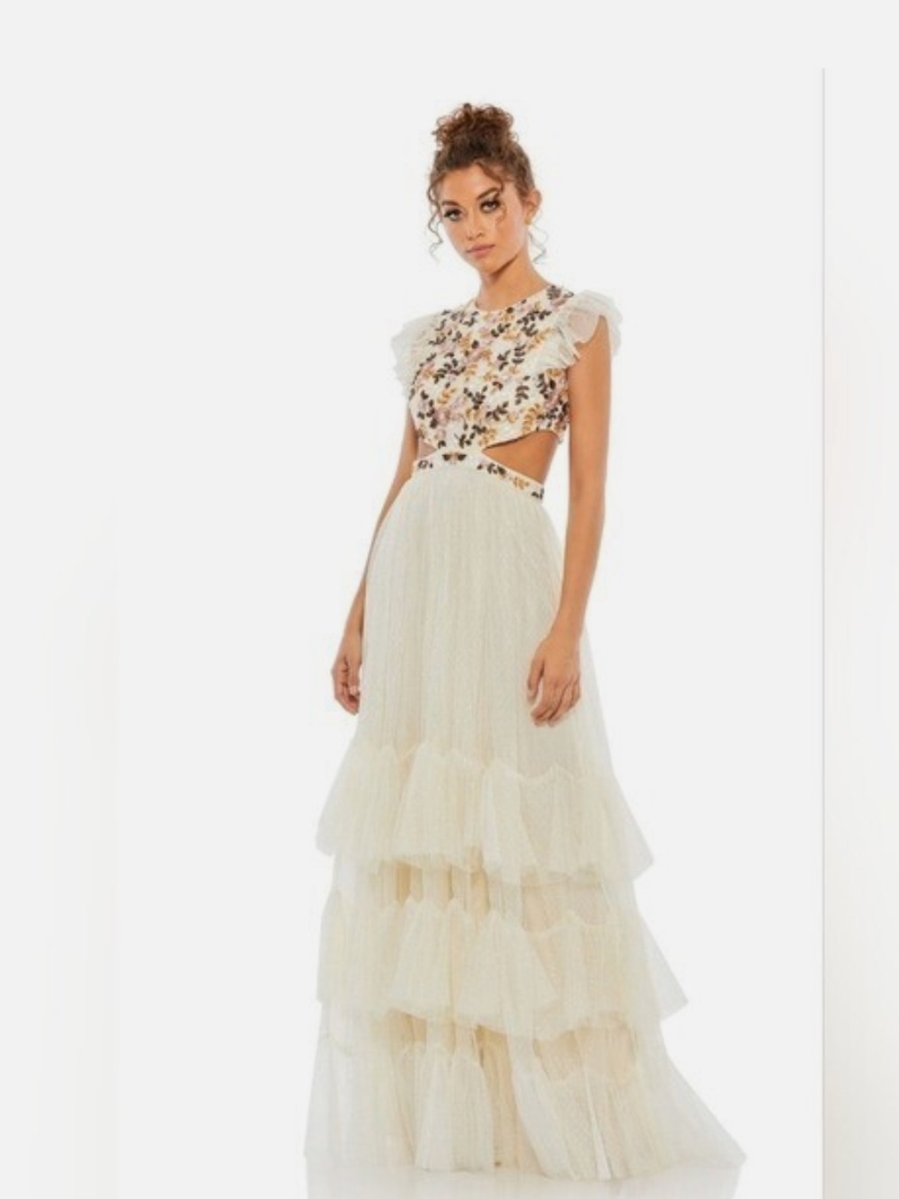 Mac Duggal Embroidered Bodice Cap Sleeve Ruffle Tiered Gown in Cream, Size 8
